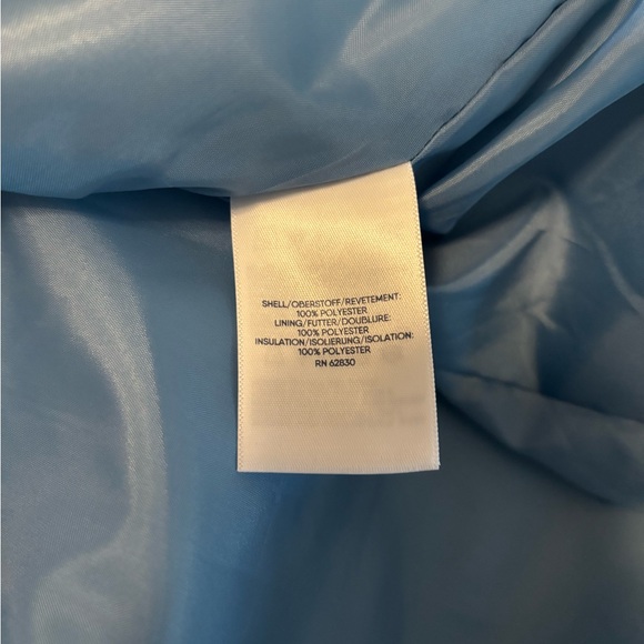 Landsend Women's Petite FeatherFree Insulated Vest - Picture 8 of 8